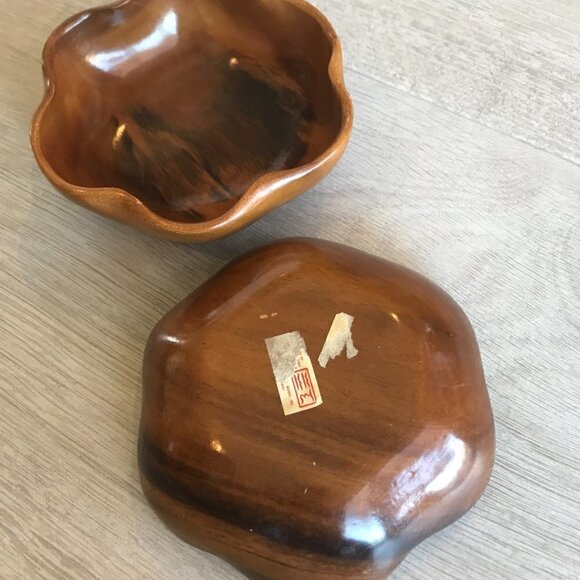 Monkey Pod Scallop Bowls Nut Dishes 2 Vintage Boho MCM Wood Flower - Picture 4 of 8